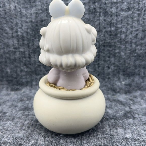 Precious Moments 1994 Membership figurine "You’re The End Of My Rainbow" - Picture 3 of 4